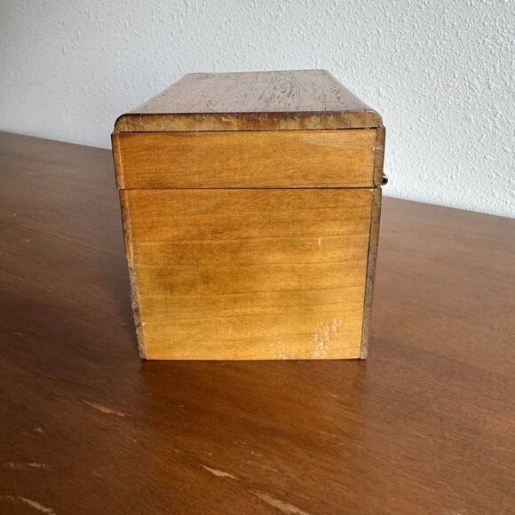 Vintage Wooden Recipe Index Box, Vegetable Theme Decor - Picture 3 of 8
